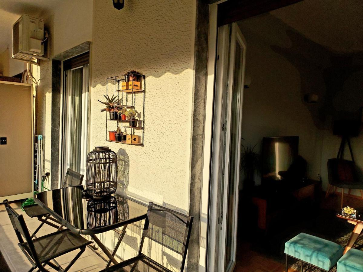 Fully Equiped Design Apartment With Excellent View/ Easy Parking 雅典 外观 照片